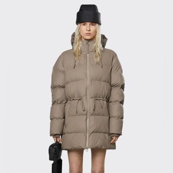 NWT- Oversized Rains Women's Waterproof Hooded Drawstring Puffer Coat UNISEX - Picture 2 of 11